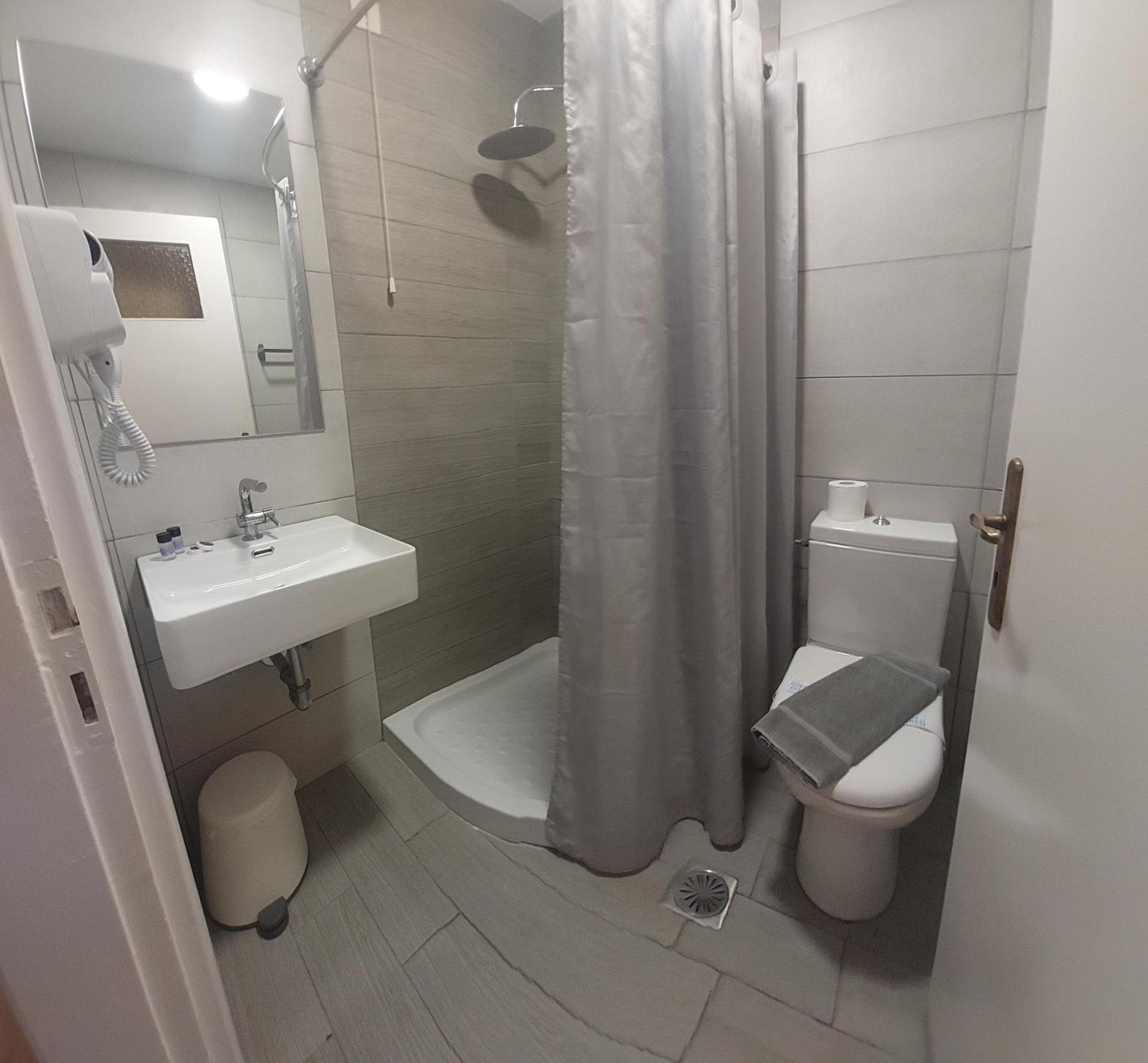 Hotel Avra プレベザ エクステリア 写真